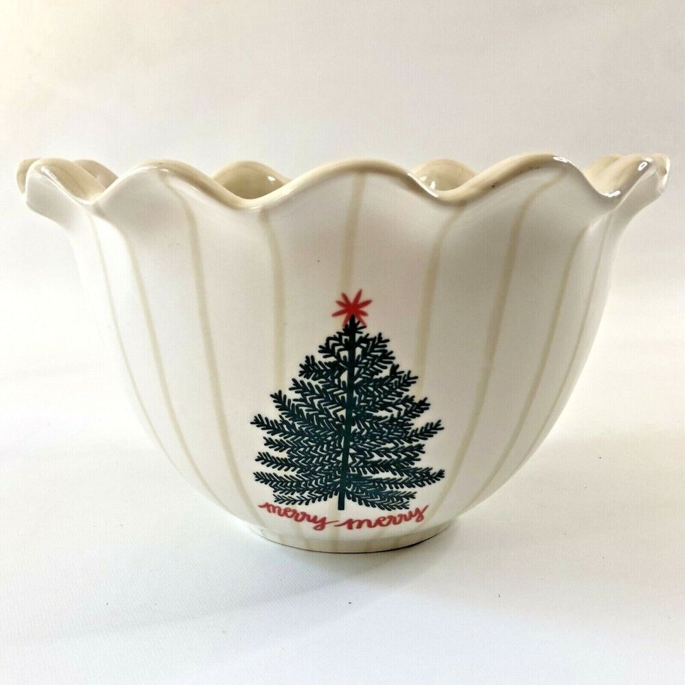 Coton Colors Merry Tree Bowl Christmas Ruffled Edge 9 Inches